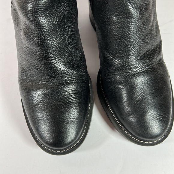 Tory Burch Carson Lug Sole Ankle Boots with Dustbag - Picture 15 of 16